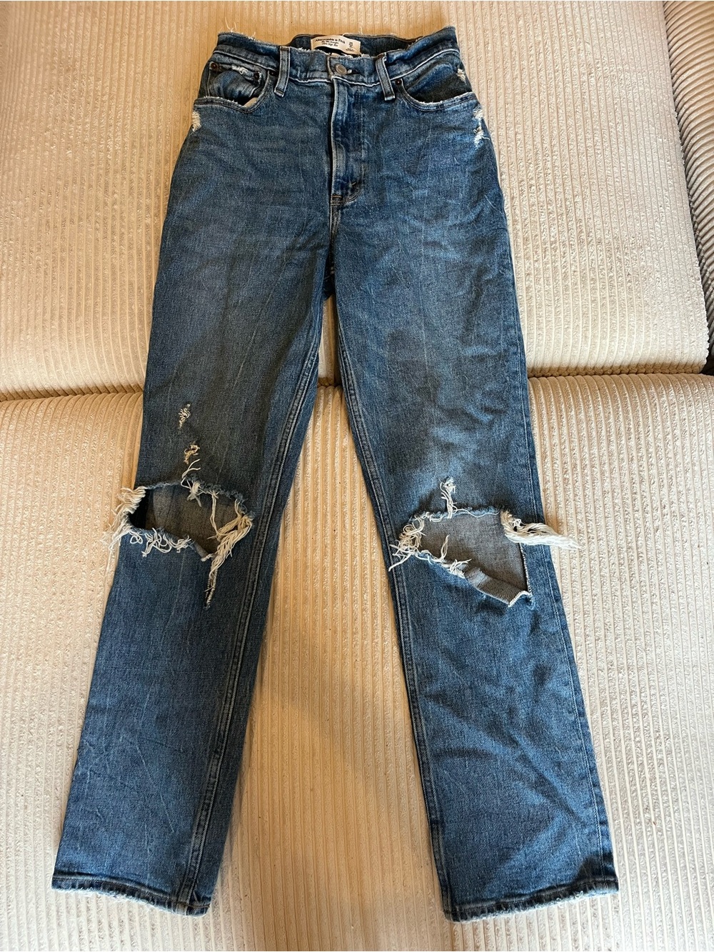 Abercrombie & Fitch 90’s Straight-Leg Jeans